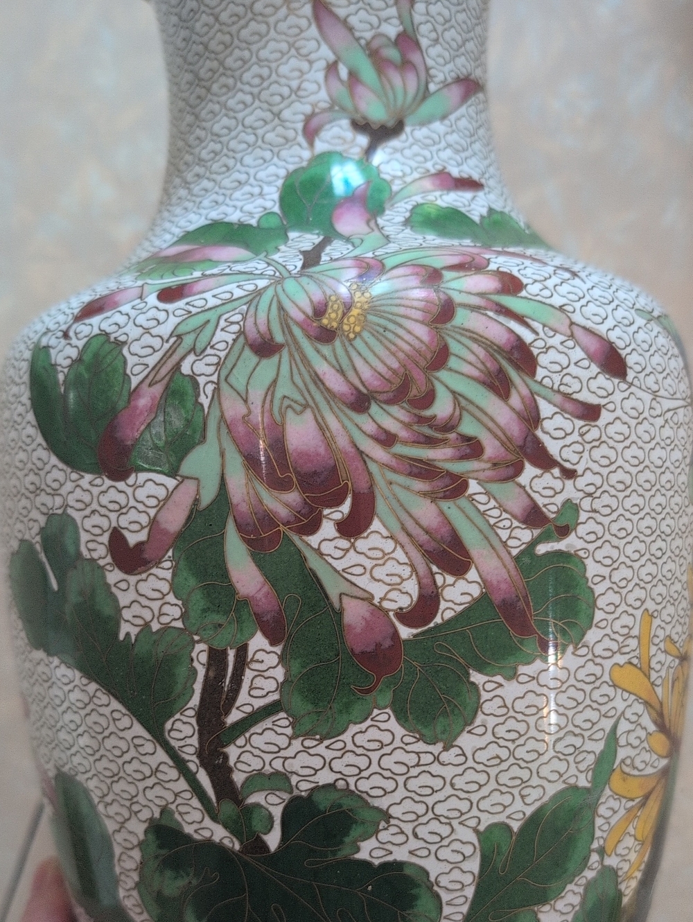 Large Vintage Cloisonne Urn/Vase - Picture 10 of 10